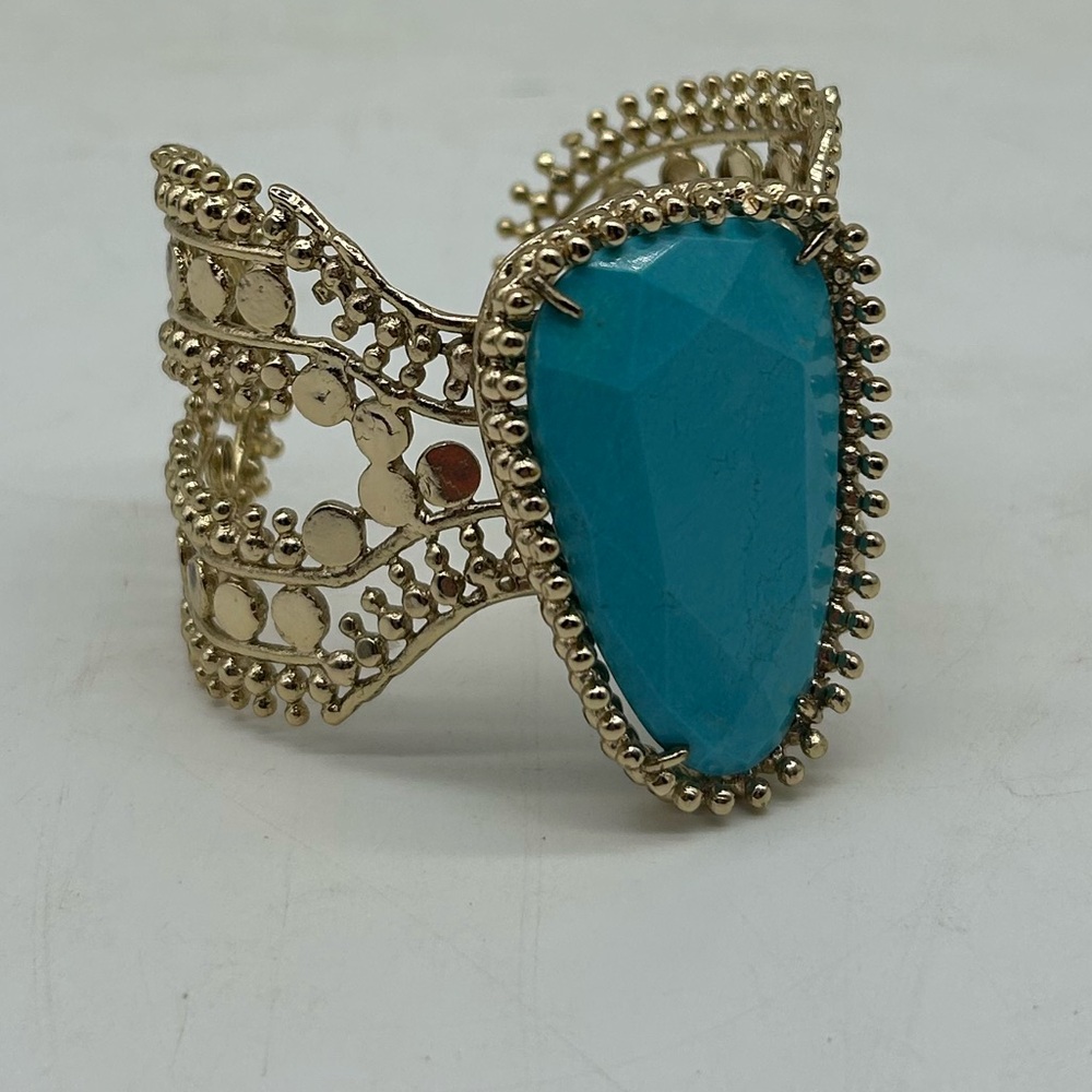 Kendra Scott Abena Turquoise Gold Cuff Bracelet Used on Runway Fashion Show 🥰 - Picture 13 of 15